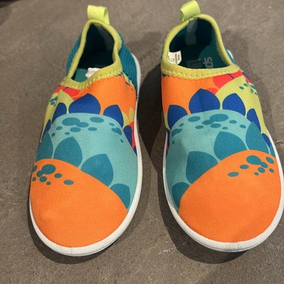 Speedo Dino Scales UV protection,traction water shoes/bootie,slip on,pull tab - Picture 2 of 7